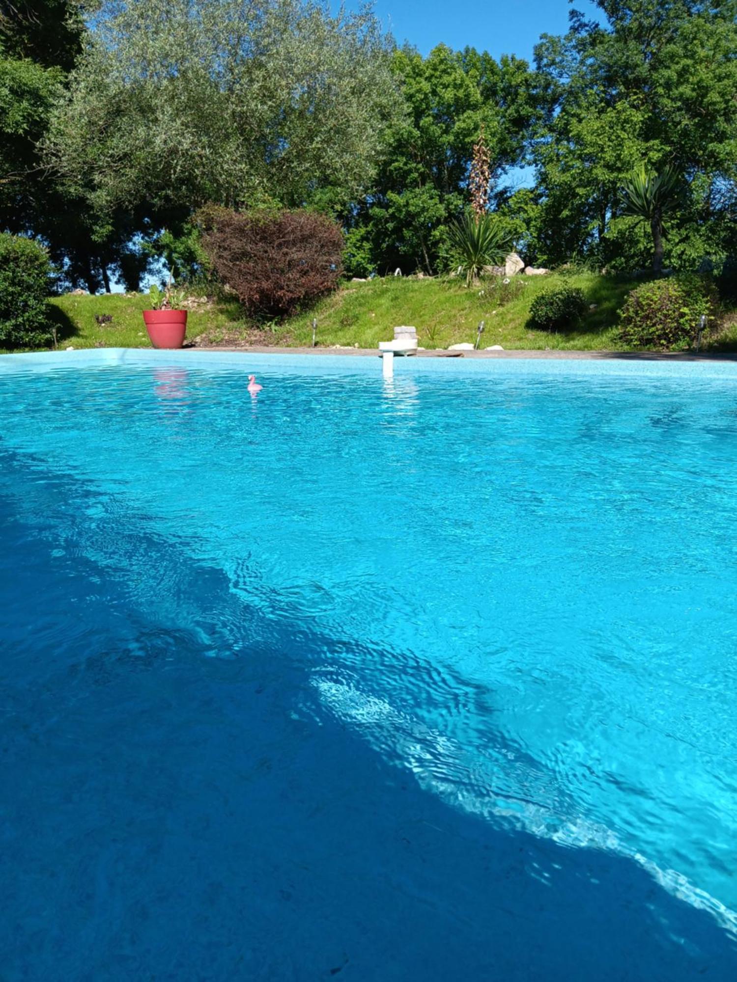 Отель Domaine Des Favaud Лектур Экстерьер фото